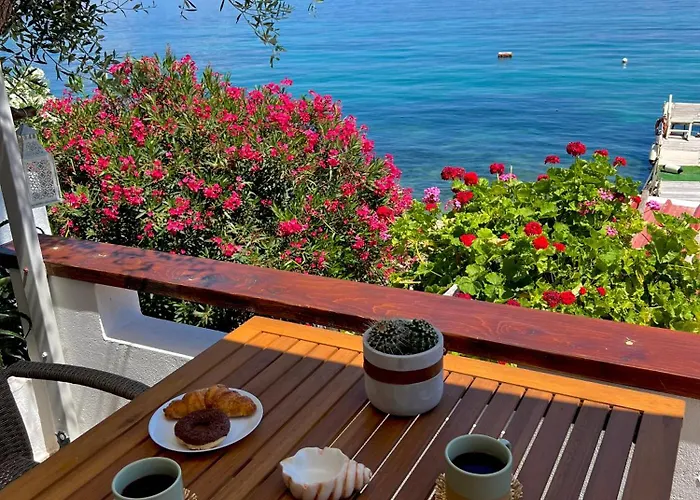 Kohyli Boutique * Agia Pelagia Chlomou