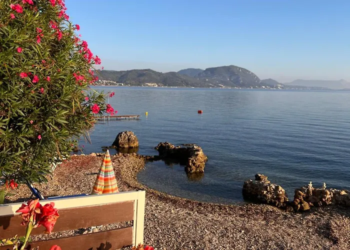 Kohyli Boutique * Agia Pelagia Chlomou