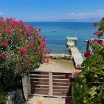 Kohyli Boutique Agia Pelagia Chlomou